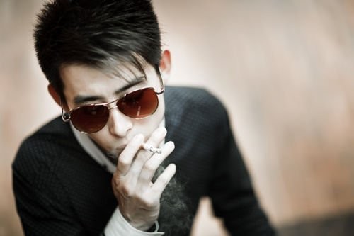 男人抽烟的好处！