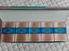 泰山(琥珀)香烟