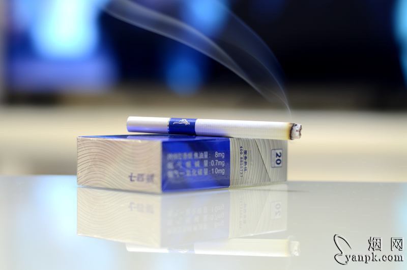 七匹狼蓝钻香烟图片